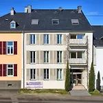 Bg Living & Hosting - Moselufer - Direkt An Der Mosel - Flussblick - Balkon - Parkplatz شقة ليزا