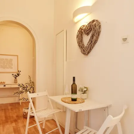 Bg Living & Hosting - Moselufer - Direkt An Der Mosel - Flussblick - Balkon - Parkplatz דירה ליזר