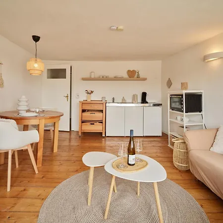 Bg Living & Hosting - Moselufer - Direkt An Der Mosel - Flussblick - Balkon - Parkplatz ליזר