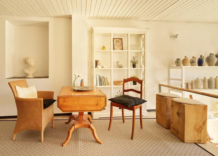 Bg Living & Hosting - Moselufer - Direkt An Der Mosel - Flussblick - Balkon - Parkplatz